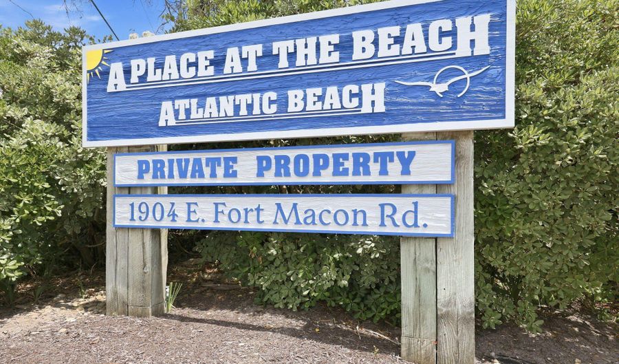 1904 E Ft Macon Rd 144, Atlantic Beach, NC 28512 - 1 Beds, 2 Bath