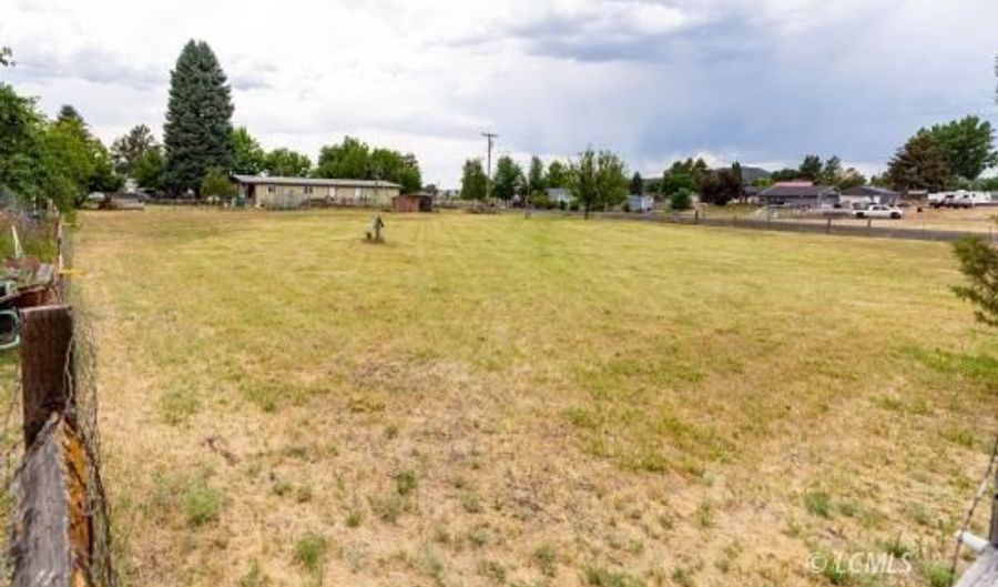 Grant Street, Bonanza, OR 97623 - 0 Beds, 0 Bath