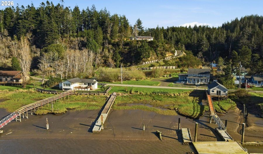 88362 PEDERSON Dr, Bandon, OR 97411 - 3 Beds, 2 Bath