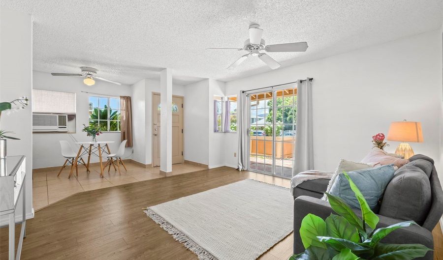 91-1008 Makaaloa St 3E, Ewa Beach, HI 96706 - 2 Beds, 3 Bath