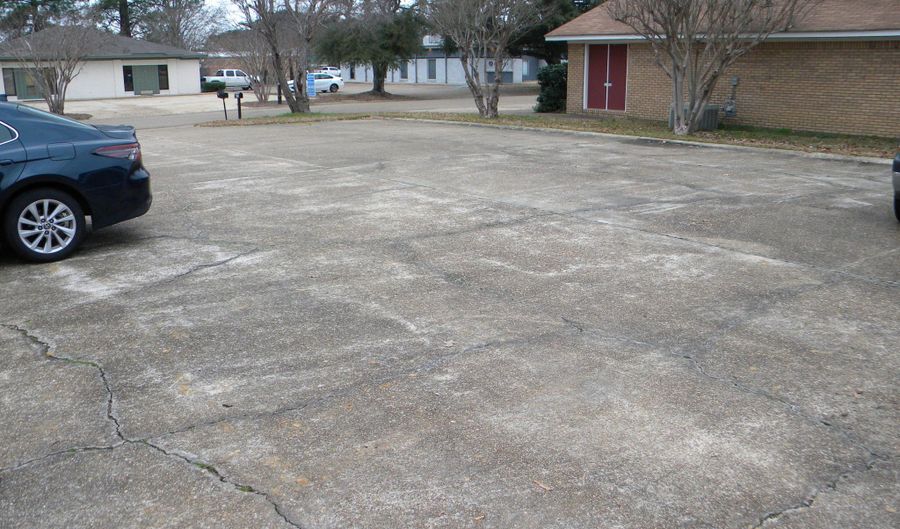109- B Office Park Dr, Brandon, MS 39042 - 1 Beds, 0 Bath