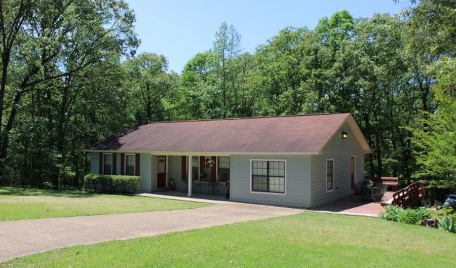 410 B SULLIVANT Rd, Batesville, MS 38606 - 3 Beds, 2 Bath