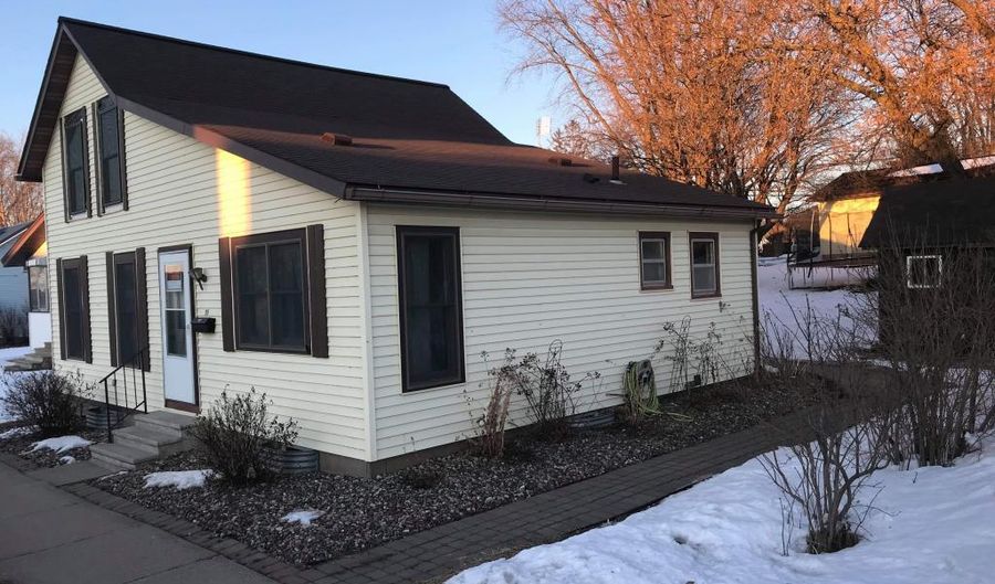 14 N Main St, Altura, MN 55910 - 3 Beds, 1 Bath