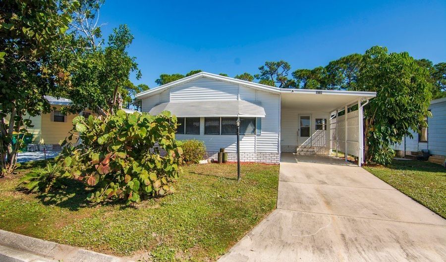 451 Egret Cir, Barefoot Bay, FL 32976 - 2 Beds, 2 Bath