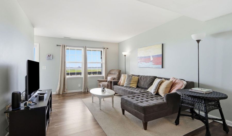 1116 E Fort Macon Rd, Atlantic Beach, NC 28512 - 2 Beds, 2 Bath