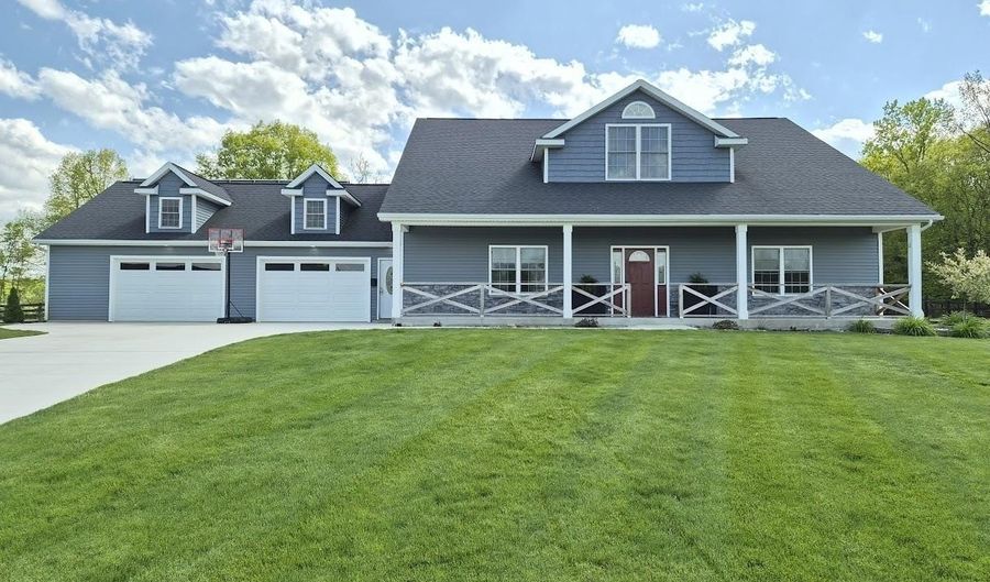 3826 County Road 64, Auburn, IN 46706 - 3 Beds, 2 Bath