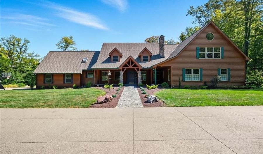1457 Twp Rd 853, Ashland, OH 44805 - 5 Beds, 5 Bath