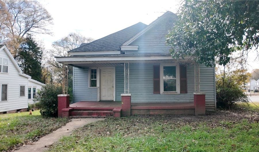 607 Piedmont Ave, Anderson, SC 29625 - 2 Beds, 1 Bath