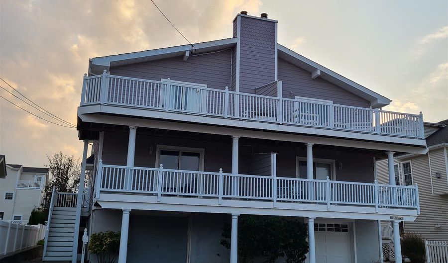 304 78th St, Avalon, NJ 08202 - 4 Beds, 3 Bath