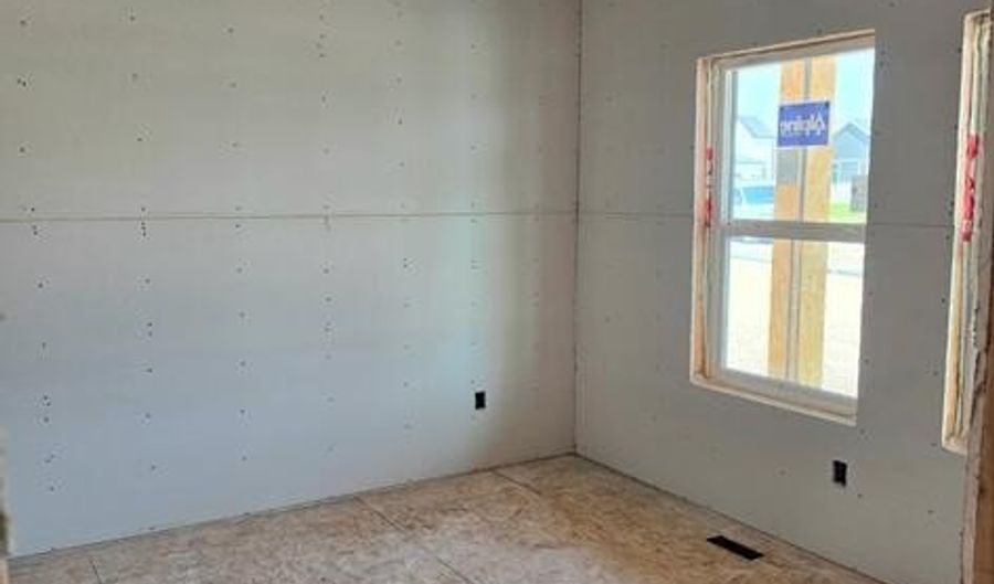 2784 Granite Fls, Ammon, ID 83406 - 3 Beds, 2 Bath