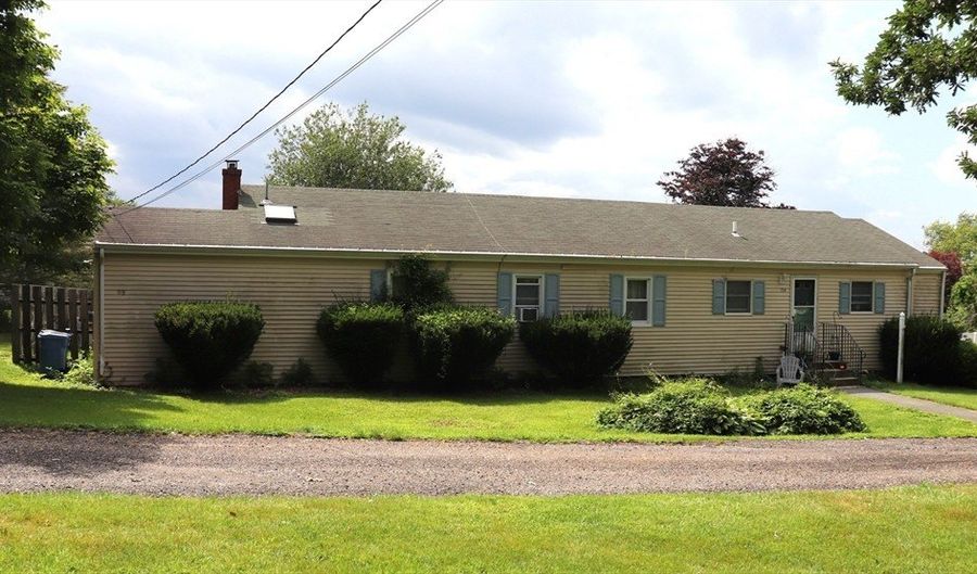 19 Vincent St, Middletown, RI 02842 - 4 Beds, 2 Bath