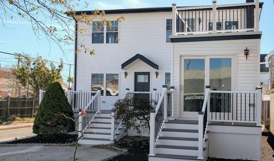 706 Augustine Rd, Atlantic City, NJ 08401 - 4 Beds, 3 Bath