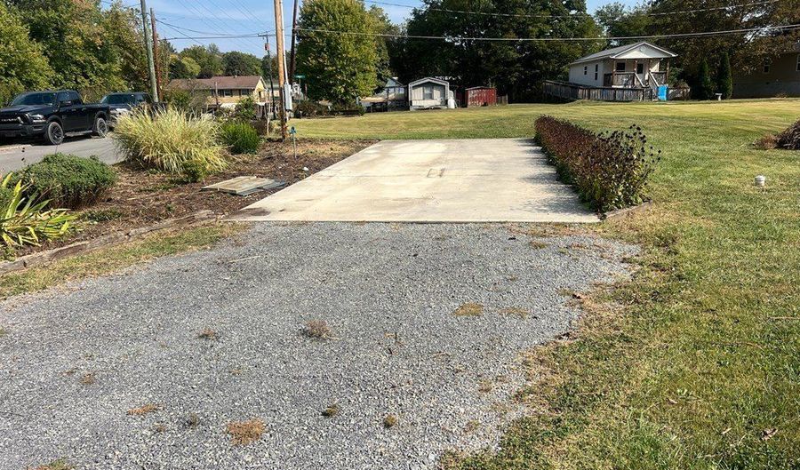142 WASHINGTON St, Alderson, WV 24910 - 0 Beds, 0 Bath