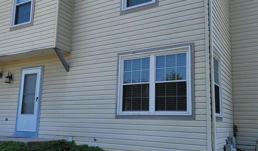 401 DARBY Ln, Bel Air, MD 21015 - 3 Beds, 4 Bath