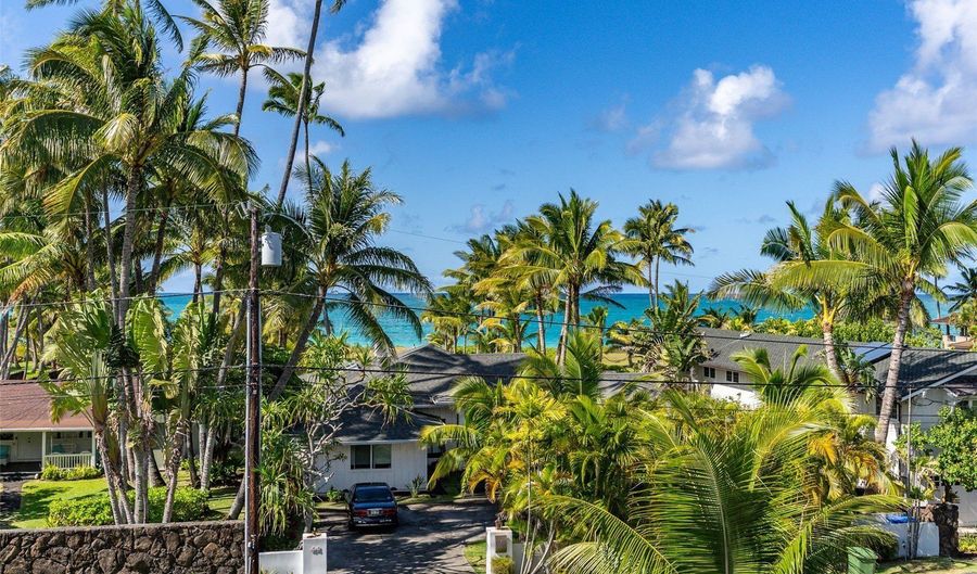 47 Kaapuni Dr, Kailua, HI 96734 - 6 Beds, 6 Bath