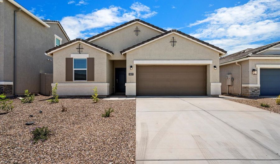 1857 W Starfire Ave, Apache Junction, AZ 85120 - 4 Beds, 3 Bath