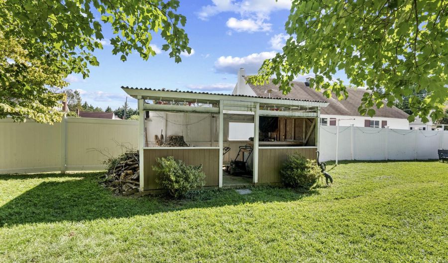 226 WYOMING Ave, Dover, DE 19904 - 4 Beds, 2 Bath