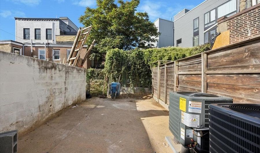 2142 E LETTERLY St UNIT B, Philadelphia, PA 19125 - 2 Beds, 2 Bath
