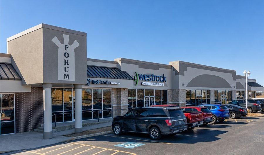 1400 SE Walton Blvd Suite 2-8, Bentonville, AR 72712 - 0 Beds, 0 Bath