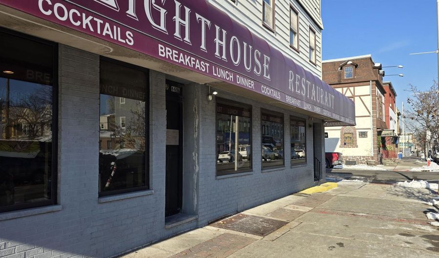 667 BROADWAY 1, Bayonne, NJ 07002 - 1 Beds, 1 Bath