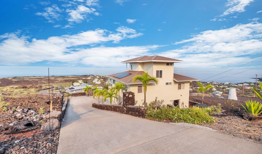 88-1968 MILOLII Rd, Captain Cook, HI 96704 - 3 Beds, 2 Bath