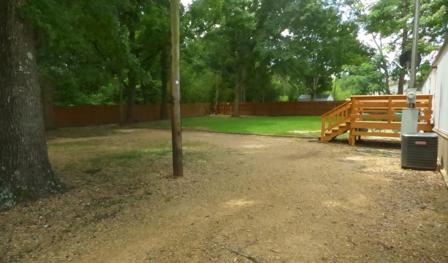 916 Old Highway 51, Brookhaven, MS 39601 - 2 Beds, 1 Bath