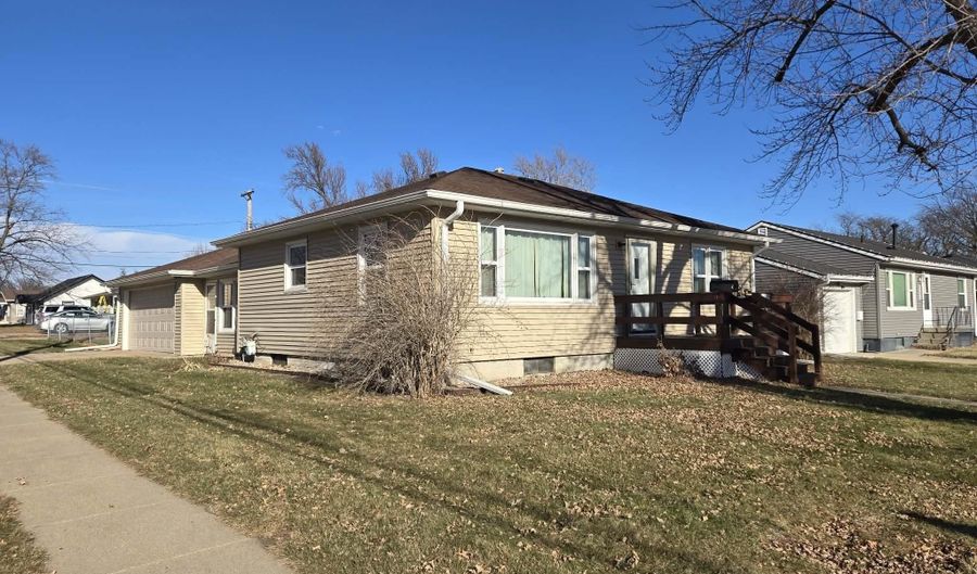 1902 High St, Beatrice, NE 68310 - 2 Beds, 1 Bath