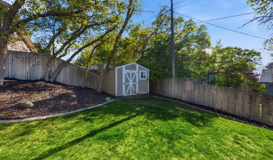 2198 S ELAINE Dr E, Bountiful, UT 84010 - 4 Beds, 3 Bath