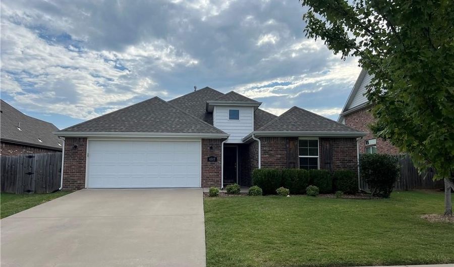 4307 SW Eggersway Pl, Bentonville, AR 72713 - 4 Beds, 2 Bath