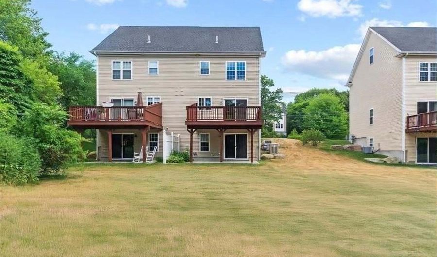 723 County St 723, Attleboro, MA 02703 - 3 Beds, 2 Bath