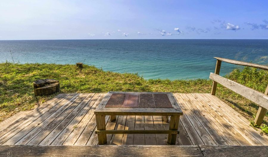 15382 Maxey Rd, Arcadia, MI 49613 - 4 Beds, 3 Bath