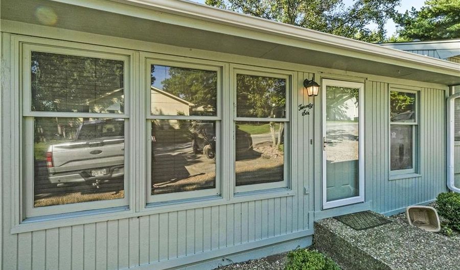 26 Dogwood Dr, Bella Vista, AR 72714 - 3 Beds, 2 Bath