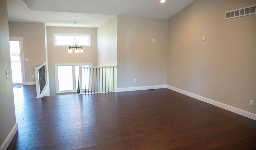 2282 Helle Dr, Asbury, IA 52002 - 4 Beds, 3 Bath