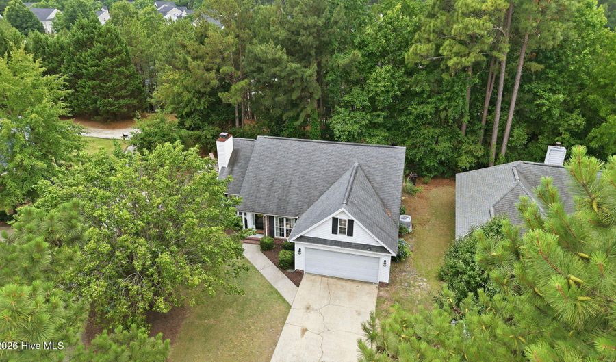 156 Kensington Way, Aberdeen, NC 28315 - 3 Beds, 2 Bath