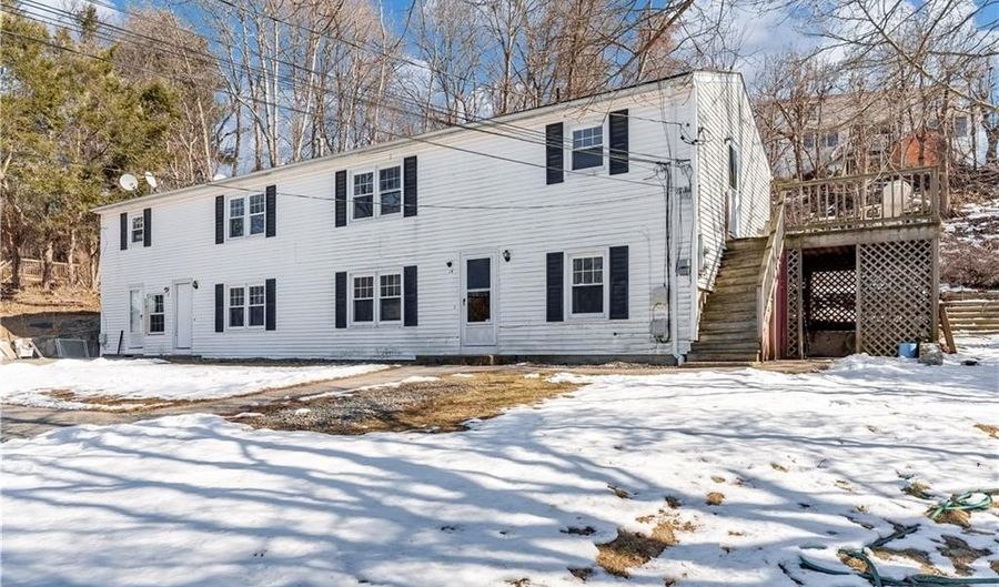 12 Monson St 2, Johnston, RI 02919 - 2 Beds, 1 Bath