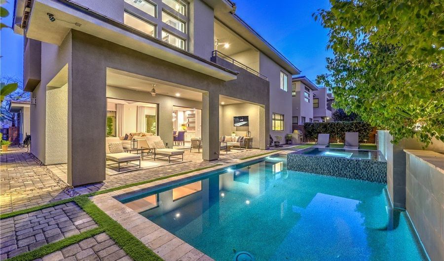 10 SUGARBERRY Ln, Las Vegas, NV 89135 - 4 Beds, 5 Bath