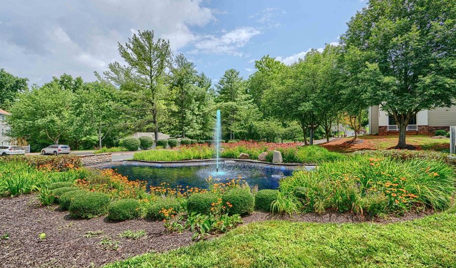 600 SQUIRE Ln 2J, Bel Air, MD 21014 - 2 Beds, 2 Bath