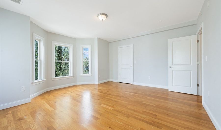 353-357 Adams St R, Boston, MA 02122 - 5 Beds, 2 Bath