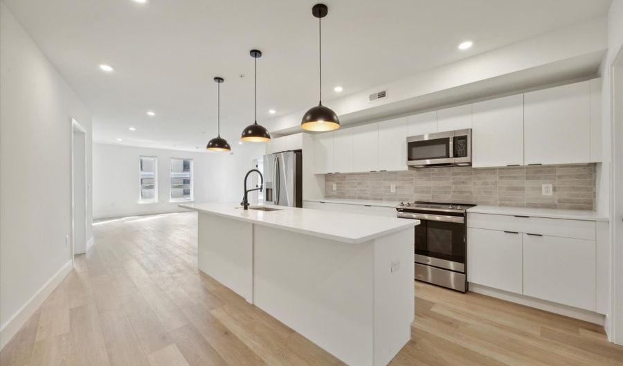 1540 FRANKFORD Ave 2D, Philadelphia, PA 19125 - 2 Beds, 3 Bath