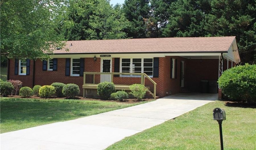 1118 Timberlane, Asheboro, NC 27205 - 3 Beds, 2 Bath