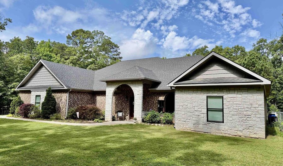6821 Lombard Rd, Alexander, AR 72002 - 3 Beds, 2 Bath