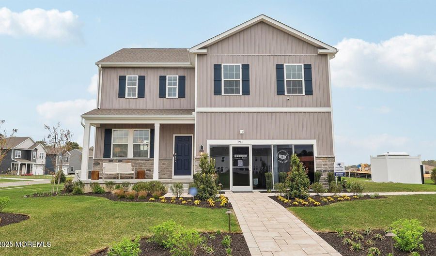 14 Dahlia Ct, Bayville, NJ 08721 - 4 Beds, 2 Bath