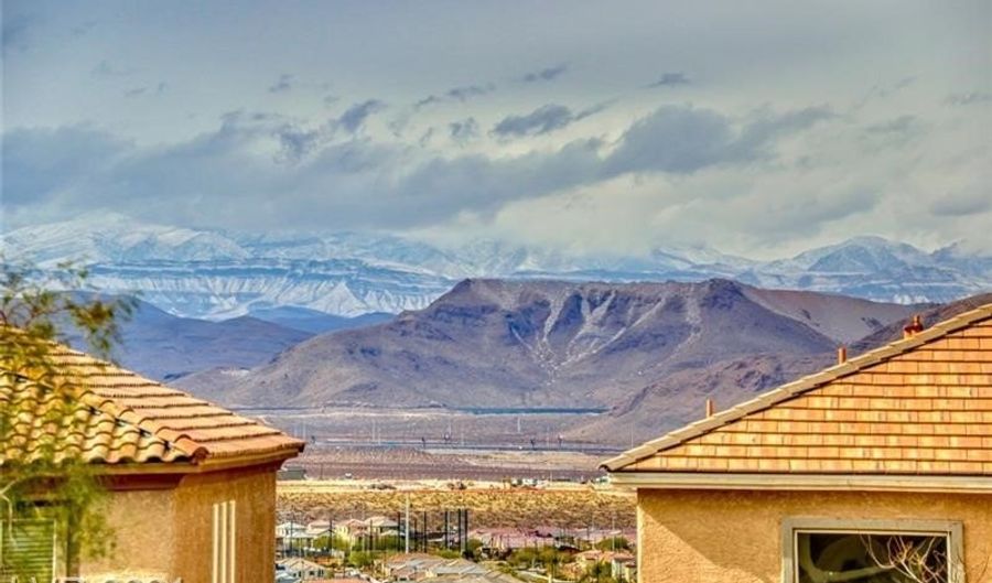 2533 Libberton St, Henderson, NV 89044 - 4 Beds, 4 Bath