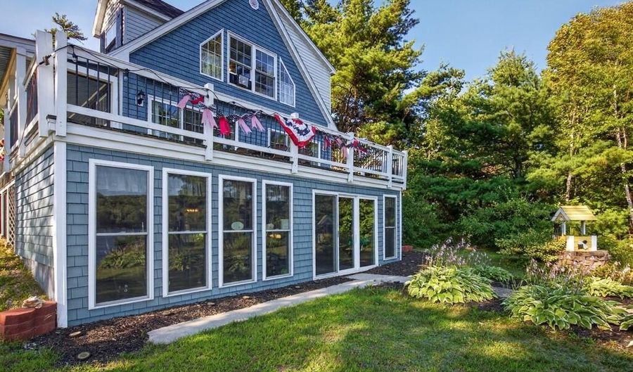 202 Bear Cove Rd, Baileyville, ME 04694 - 3 Beds, 3 Bath