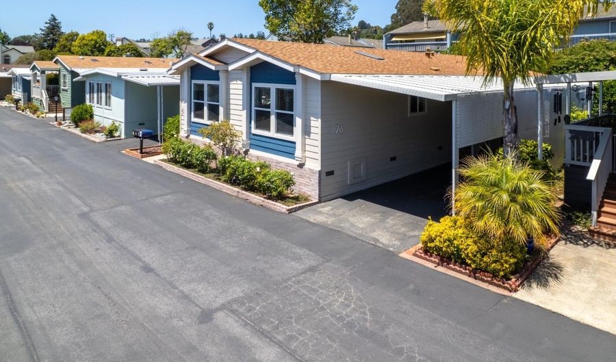 76 Leawood DR 76, Aptos, CA 95003 - 3 Beds, 2 Bath