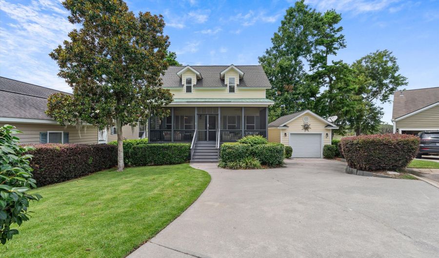 6 White Pond Blvd, Beaufort, SC 29902 - 3 Beds, 3 Bath