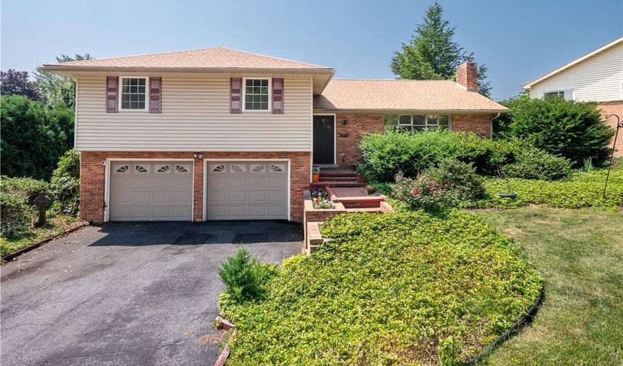 3572 Catherine Ave, Allentown, PA 18103 - 3 Beds, 3 Bath