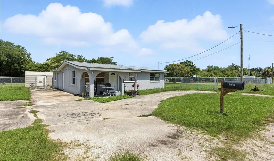 1450 CUMMINGS Ave, Avon Park, FL 33825 - 5 Beds, 2 Bath