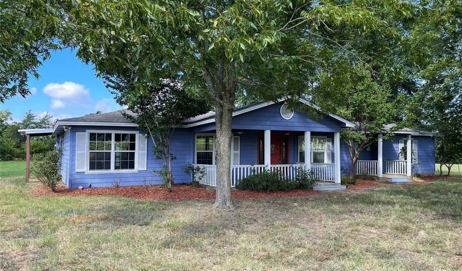 121 FCR 482, Teague, TX 75860 - 3 Beds, 4 Bath