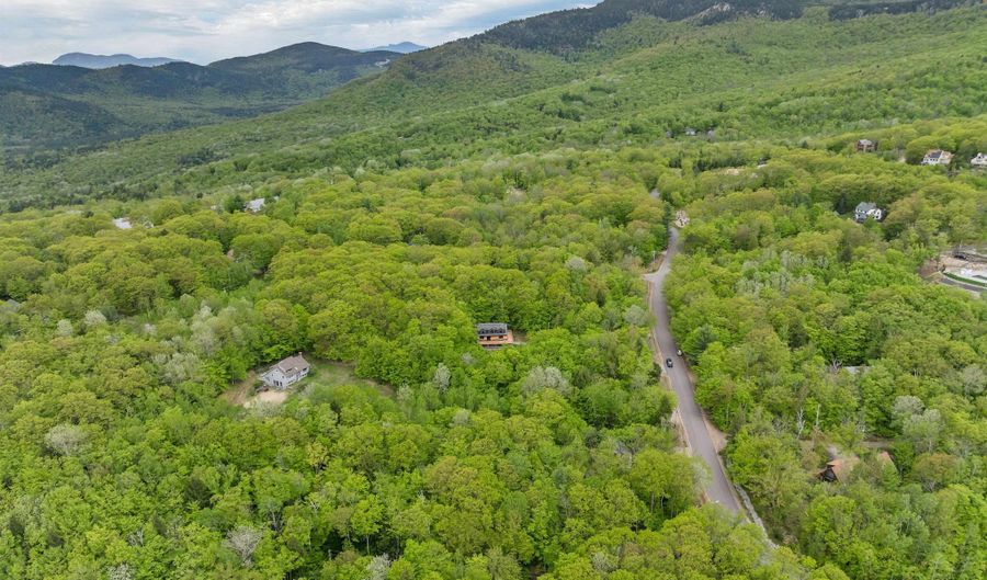 201 Glen Ledge Rd, Bartlett, NH 03812 - 4 Beds, 3 Bath